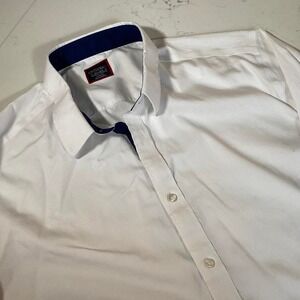 UNTUCKit Men's 2XL  White Button Down Shirt Relaxed Fit